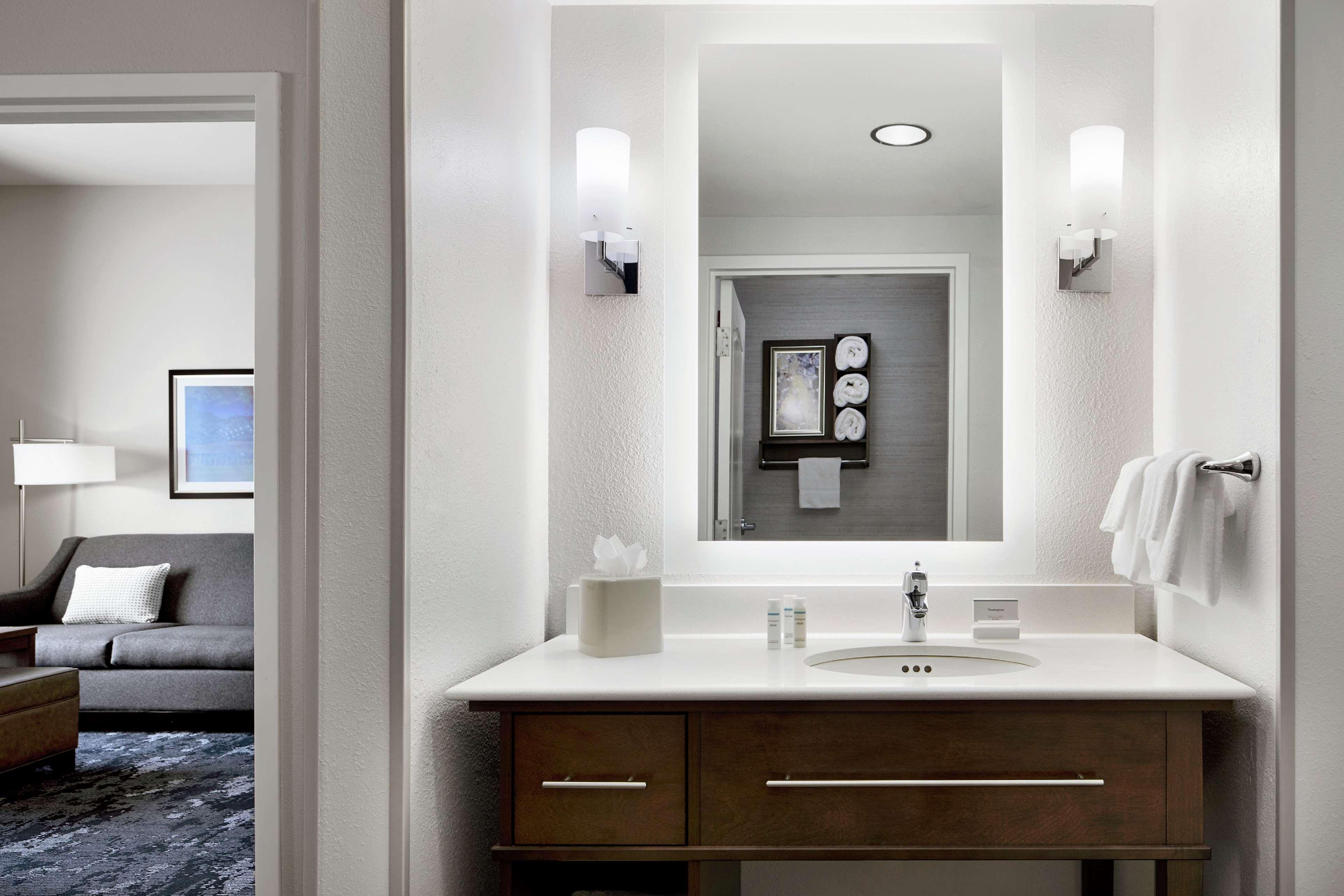 Homewood Suites Champaign-Urbana Kültér fotó