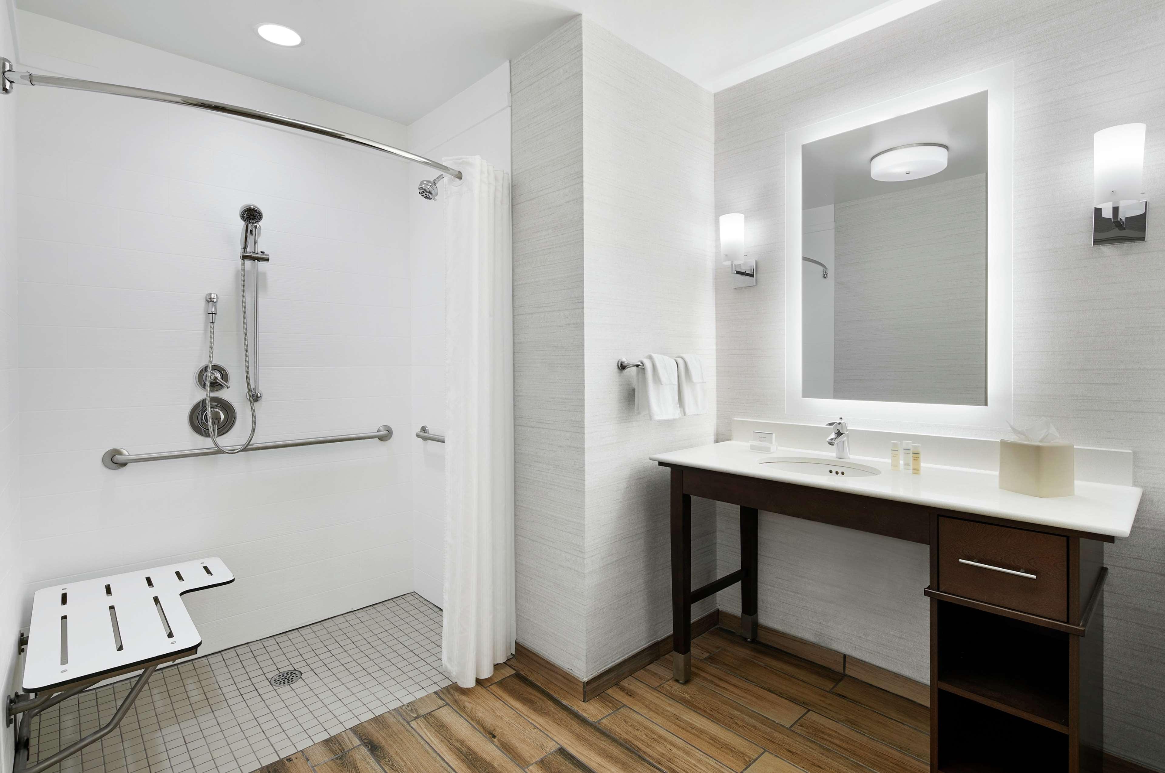 Homewood Suites Champaign-Urbana Kültér fotó