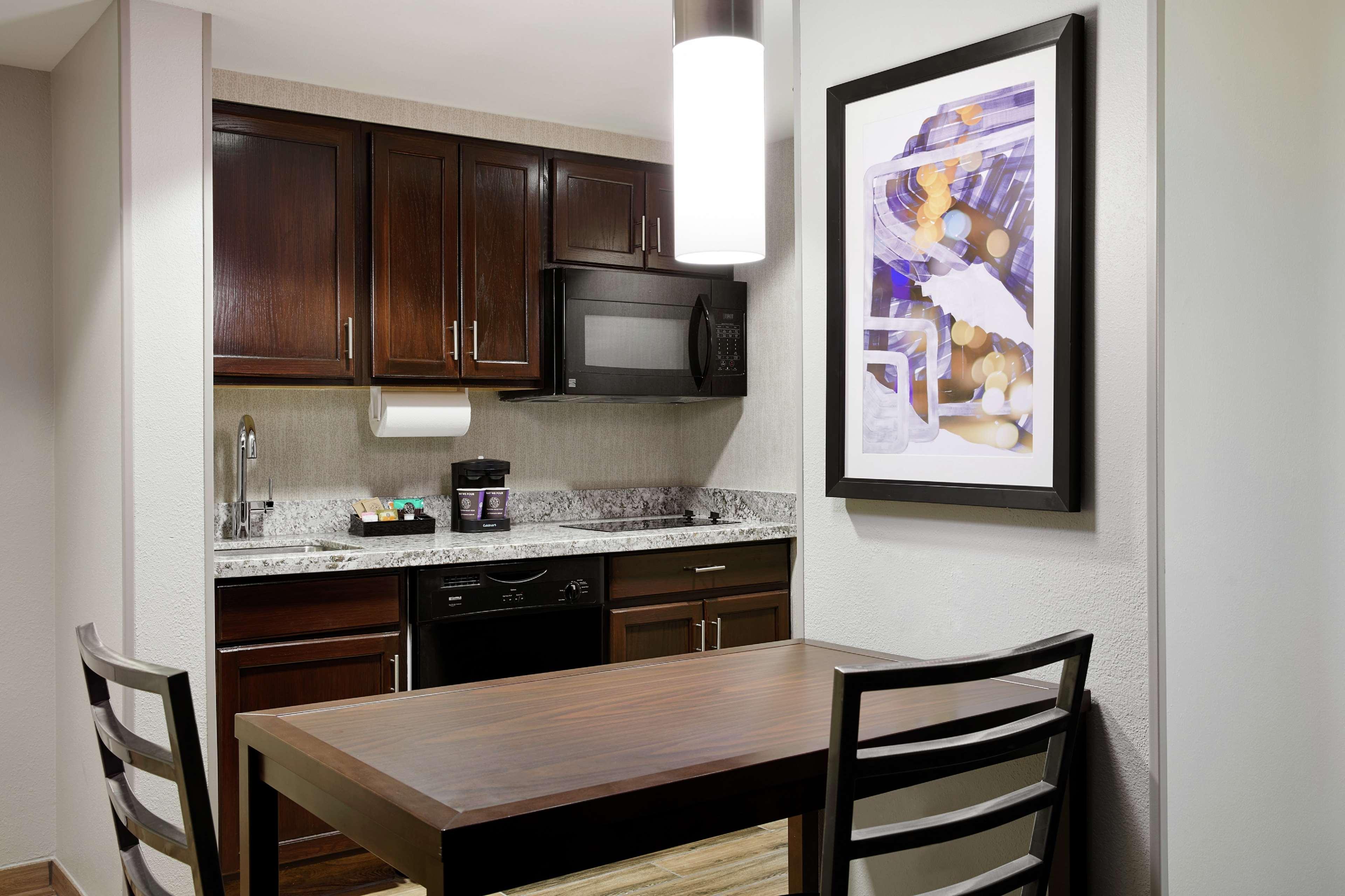 Homewood Suites Champaign-Urbana Kültér fotó