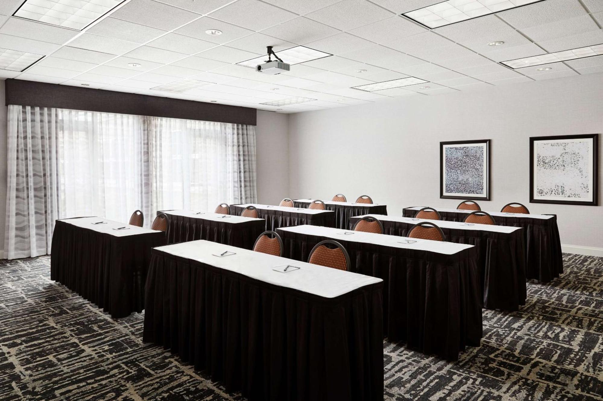 Homewood Suites Champaign-Urbana Kültér fotó